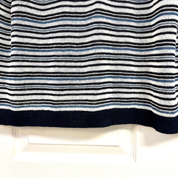 NWT Talbots PLUS 3X Petite Womens Striped 100% Linen Knit Sweater Blue White - Picture 5 of 9